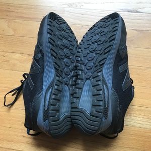 New balance man’s shoes 11.5